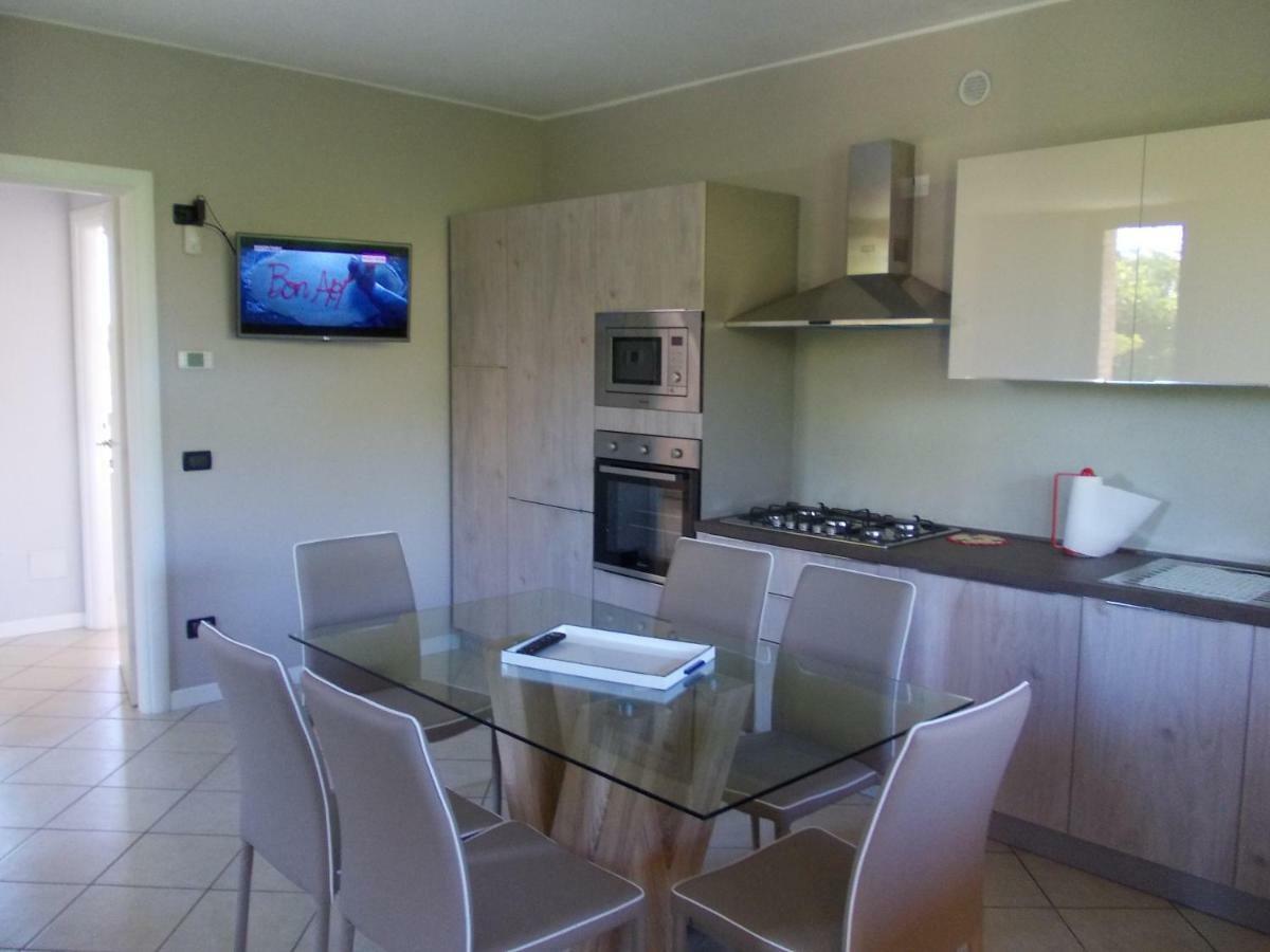 Alessandria Residence Desenzano del Garda Buitenkant foto