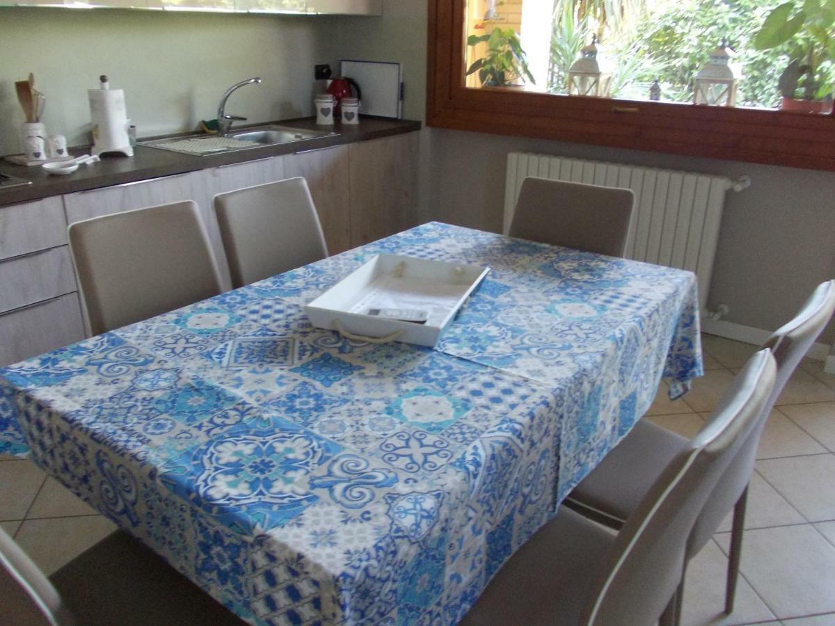 Alessandria Residence Desenzano del Garda Buitenkant foto