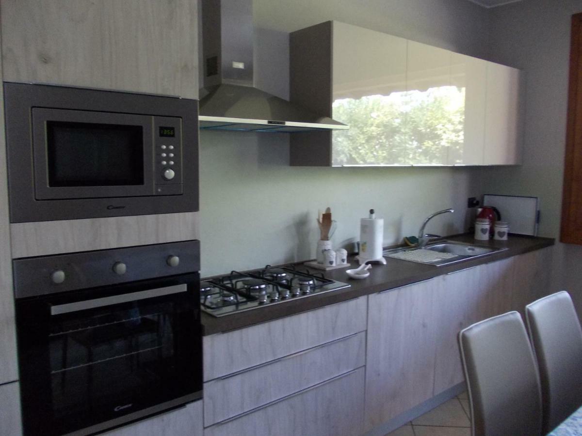 Alessandria Residence Desenzano del Garda Buitenkant foto