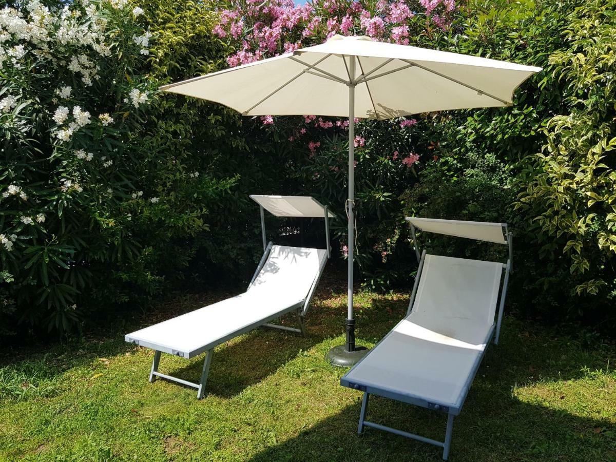 Alessandria Residence Desenzano del Garda Buitenkant foto